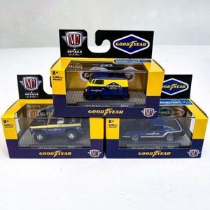 M2 Machines 2021 Walmart Exclusive Complete Set Store Display VW Bronco Camaro